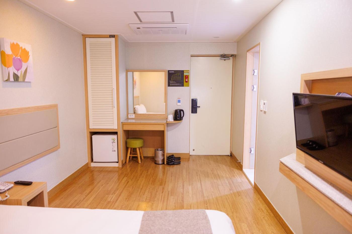 Staz Hotel Jeju Robero Exterior foto
