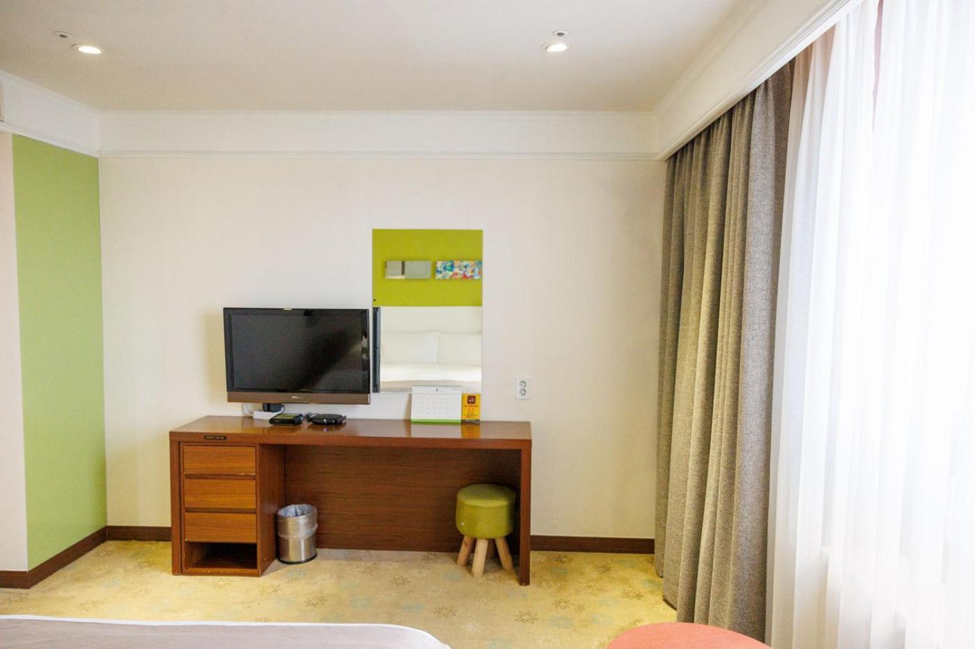 Staz Hotel Jeju Robero Exterior foto