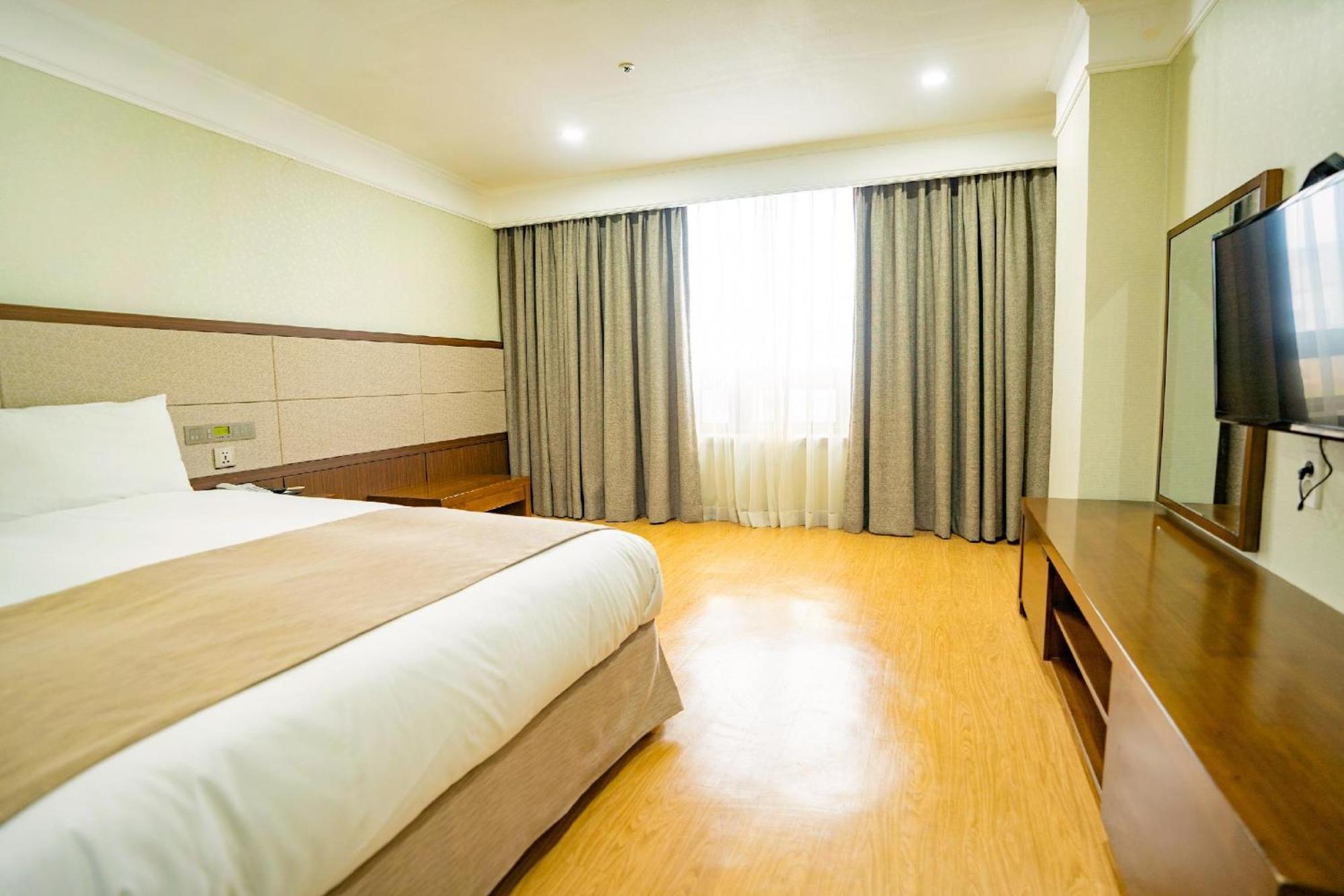 Staz Hotel Jeju Robero Exterior foto